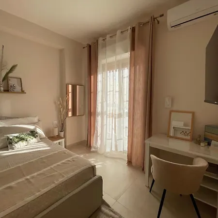 Apartment Onde Dell' Etna 10 *